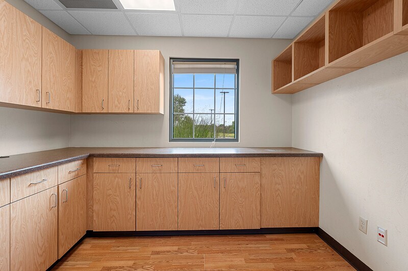 More Photos Of N5367 Mayflower Rd, Shiocton Office For Sale
