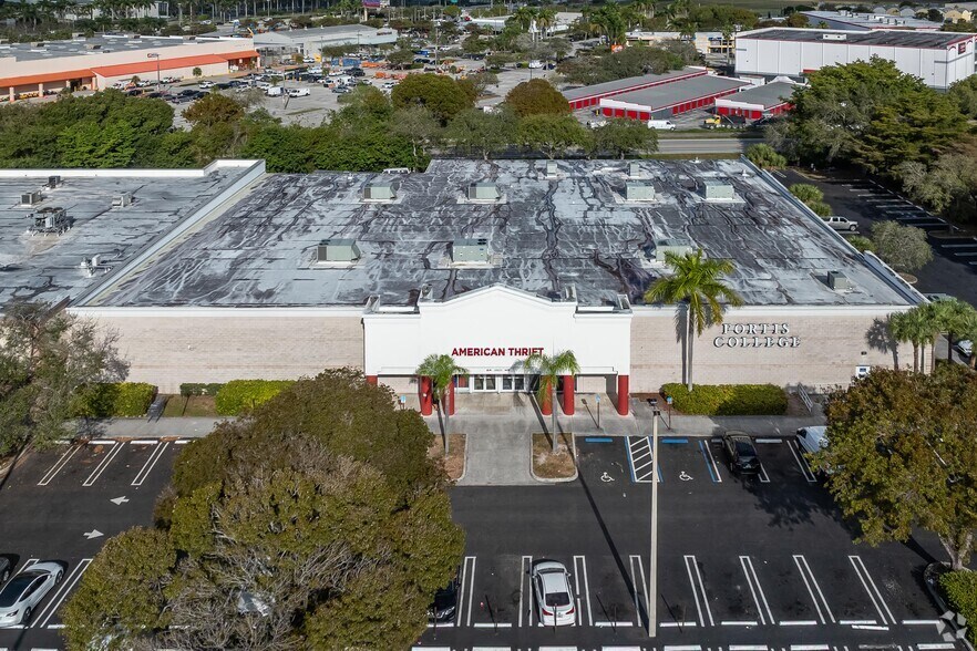 More Photos Of 19600 S Dixie Hwy, Miami Freestanding For Lease
