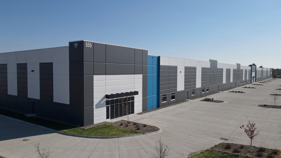 Primary Photo Of 555 9th St NE, Altoona Distribution For Lease