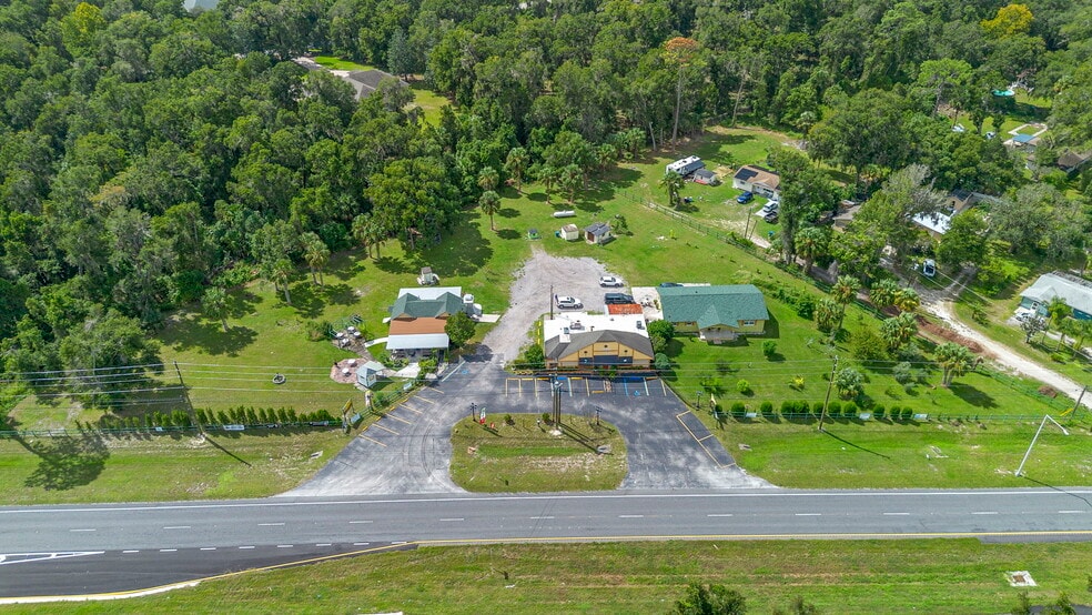 Primary Photo Of 4630 US Highway 17, De Leon Springs Restaurant For Sale