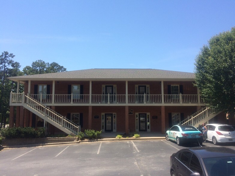 More Photos Of 2050 Buford Hwy, Buford Unknown For Lease