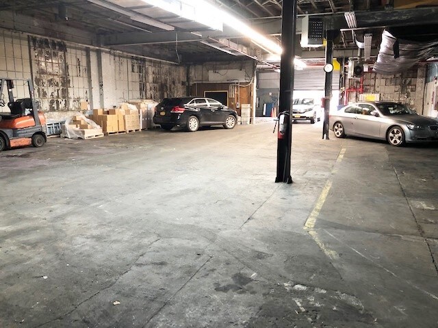 More Photos Of 4331-4339 36th St, Long Island City Industrial For Sale