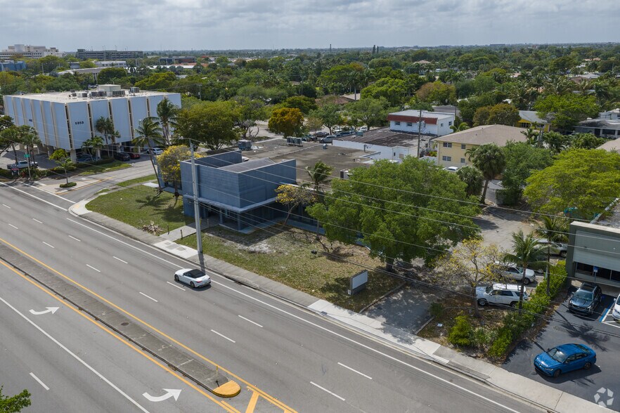 More Photos Of 5401 N Federal Hwy, Fort Lauderdale Freestanding For Sale