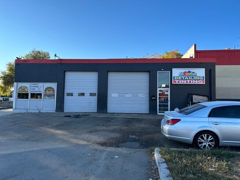 More Photos Of 5700 W Alameda Ave, Denver Auto Repair For Sale