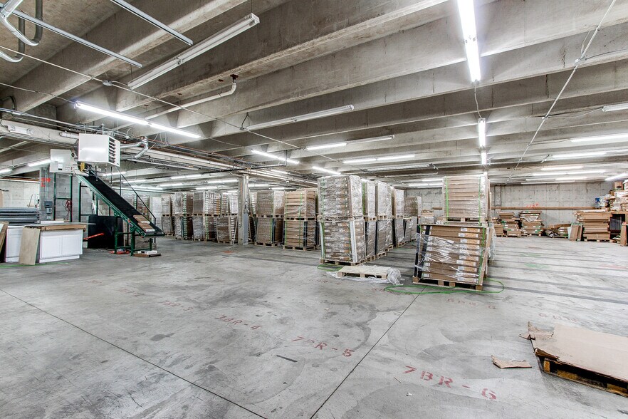 More Photos Of 1900 Federal Blvd, Denver Warehouse For Lease