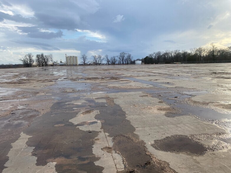 More Photos Of 8160 Highway 509, Coushatta Land For Lease