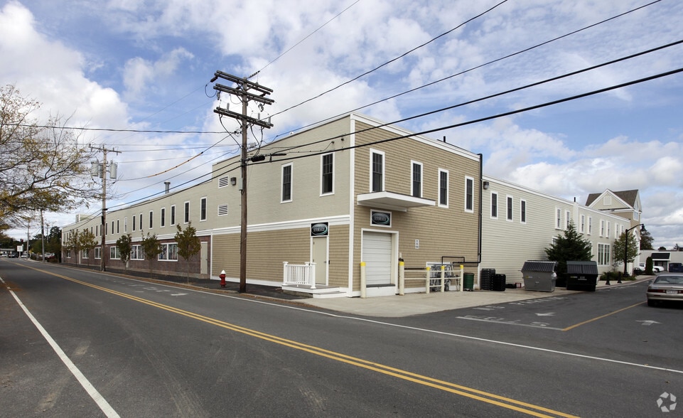 More Photos Of 540 Main St, Hyannis General Retail For Sale