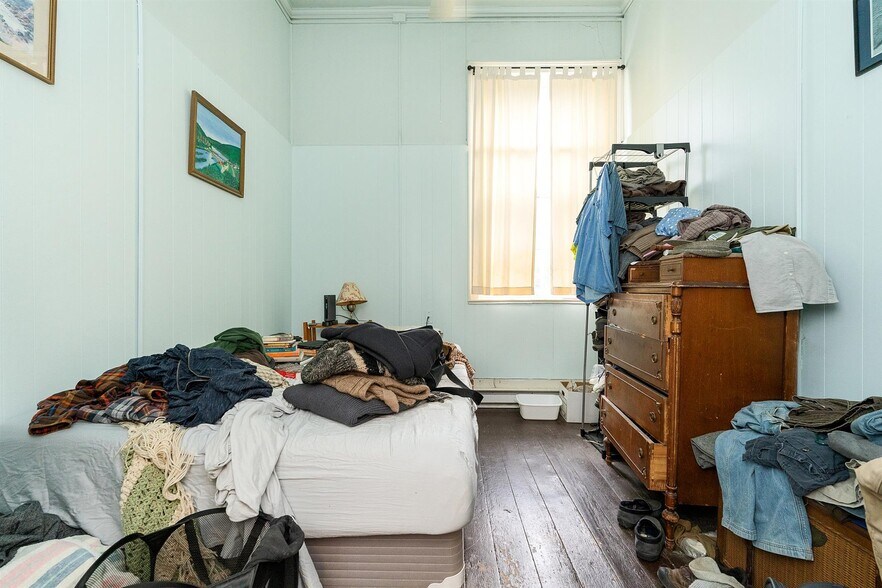 More Photos Of 100 W German St, Shepherdstown Storefront Retail Residential For Sale