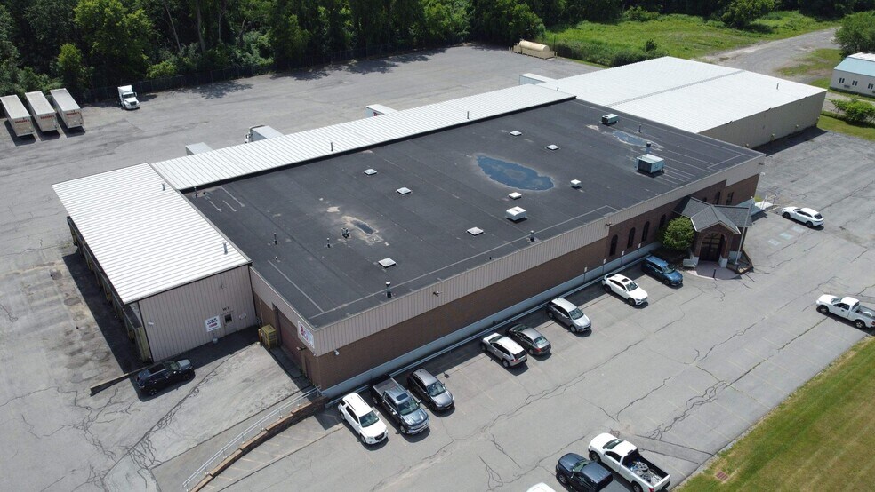More Photos Of 6713 Pickard Dr, Mattydale Truck Terminal For Lease