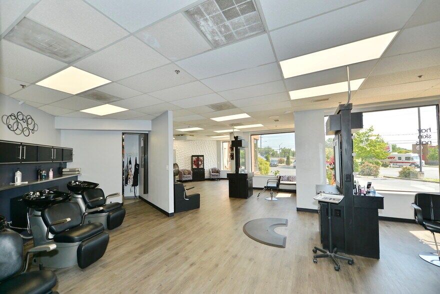 More Photos Of 431 Dual Hwy, Hagerstown Hotel For Lease