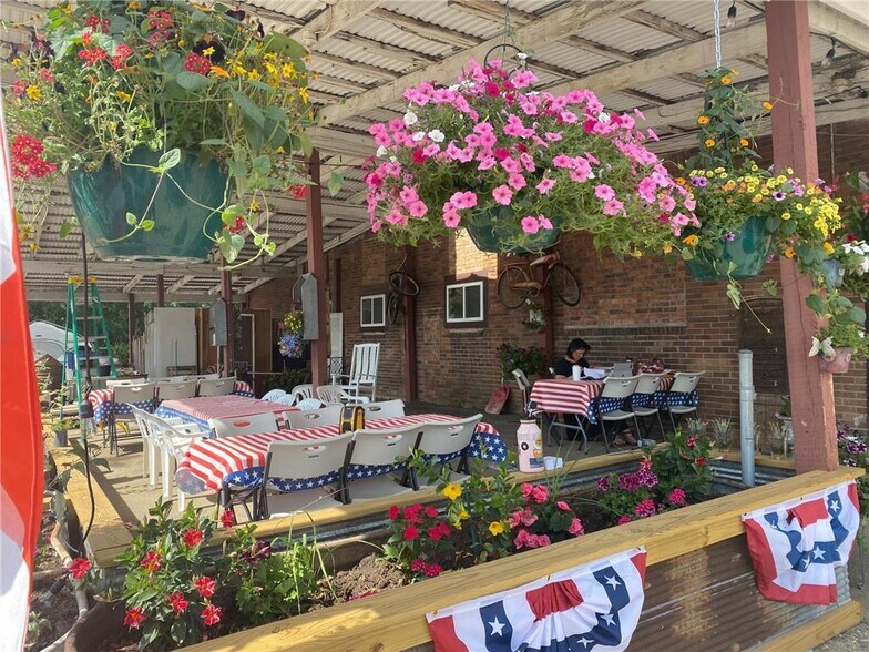 More Photos Of 102 E Centennial 84 Dr, New York Mills Restaurant For Sale