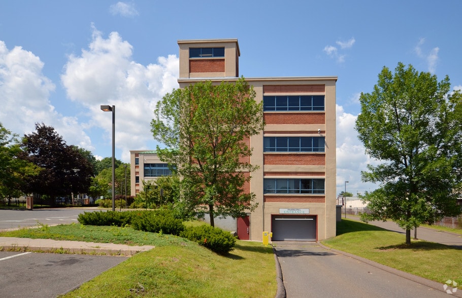 More Photos Of 20-28 Sargeant St, Hartford Research And Development For Sale