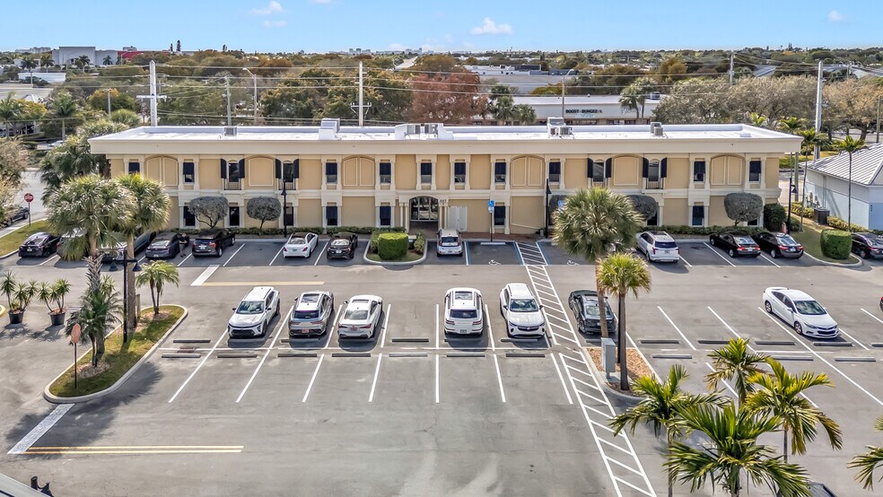 More Photos Of 665 SE 10th St, Deerfield Beach Medical For Lease