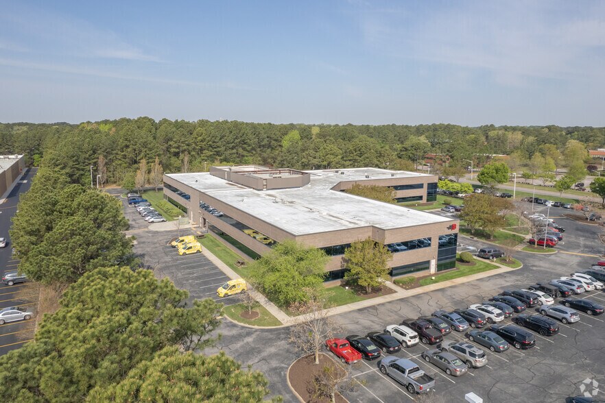 More Photos Of 2829 Guardian Ln, Virginia Beach Office For Lease