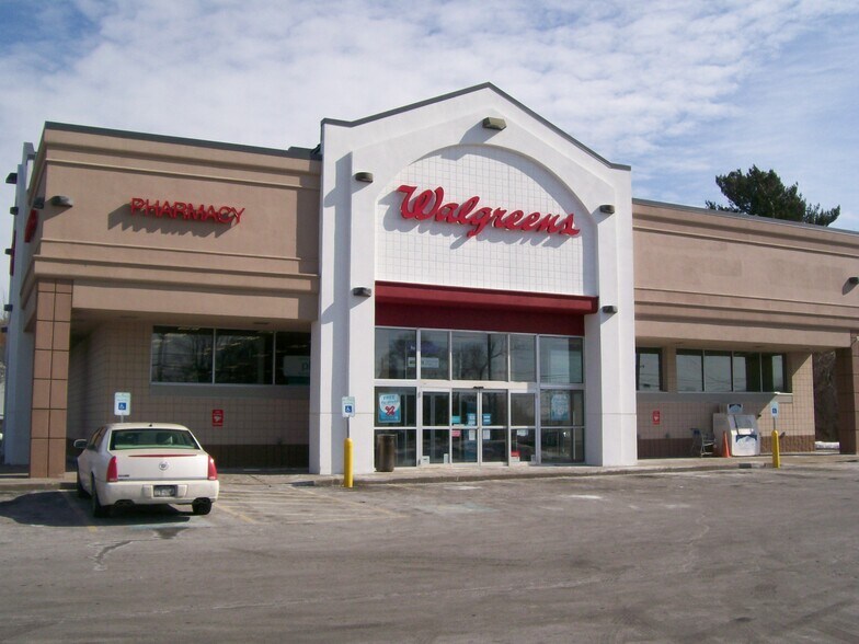 More Photos Of 2616 Brewerton Rd, Mattydale Drugstore For Lease