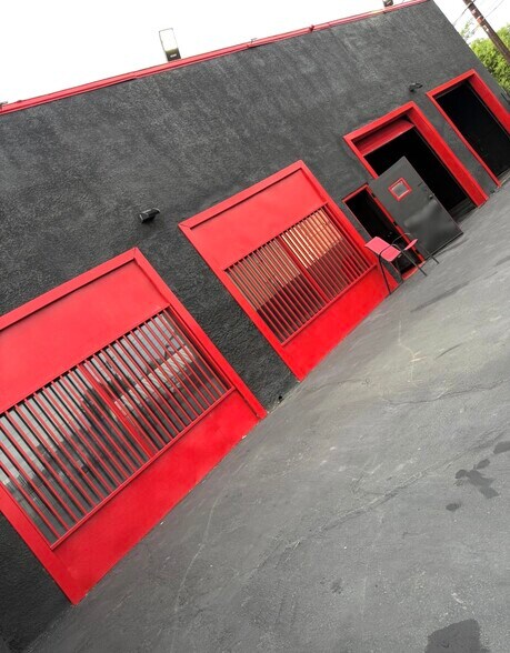 More Photos Of 309 S 1st St, Yakima Flex For Lease