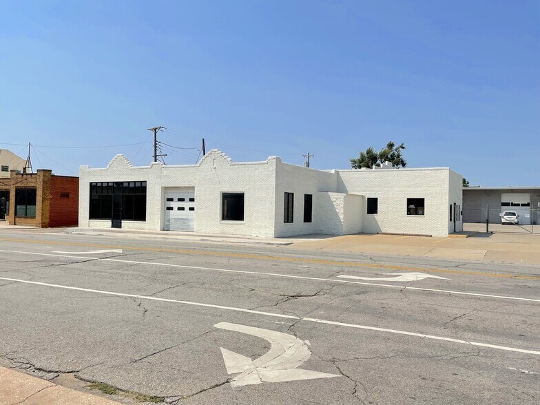 Primary Photo Of 203 S Klein Ave, Oklahoma City Service For Lease