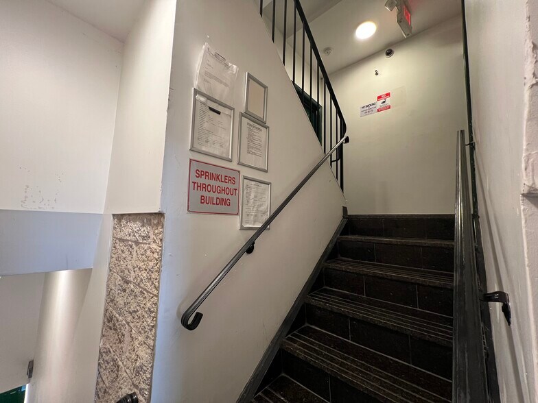 More Photos Of 97 Victory Blvd, Staten Island Apartments For Sale