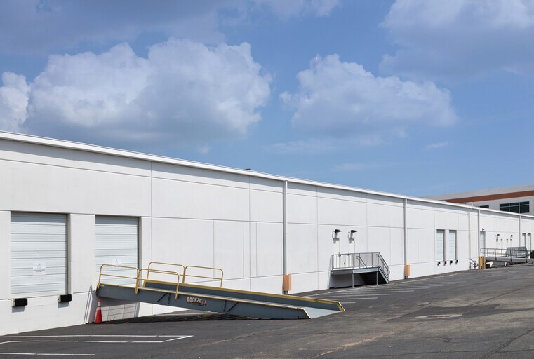 More Photos Of 8211 Terminal Rd, Lorton Light Manufacturing For Lease