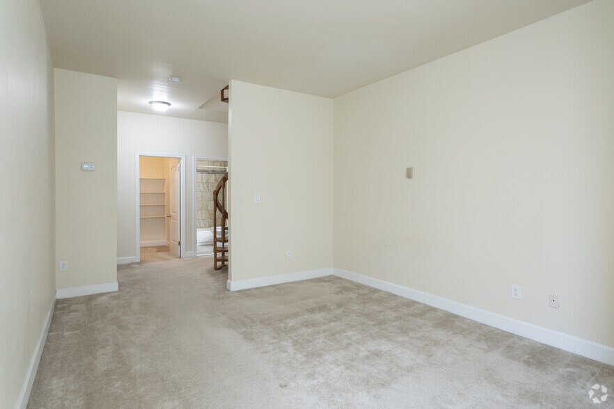 More Photos Of 1520 Park Ave, Baltimore Apartments For Sale