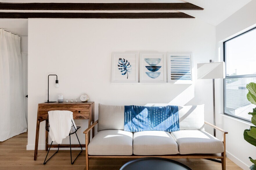 More Photos Of 1236 W Sunset Blvd, Los Angeles Apartments For Sale