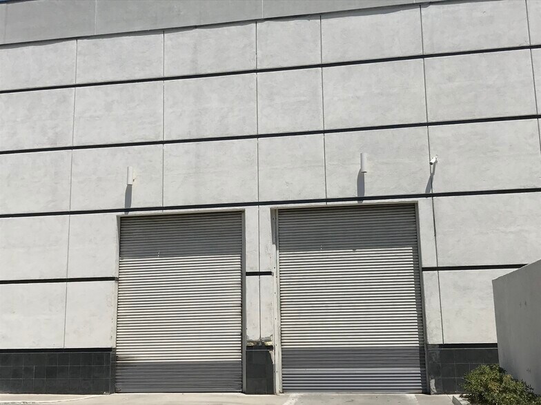 More Photos Of 18714 S Gridley Rd, Cerritos Freestanding For Lease