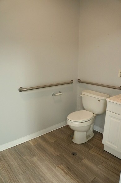 More Photos Of 1970 Surgi Dr, Mandeville Loft Creative Space For Lease