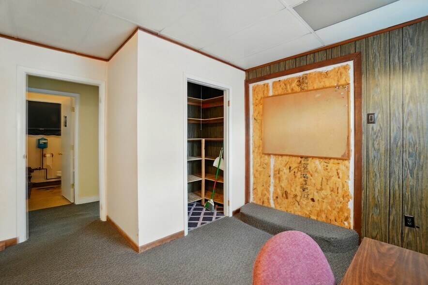 More Photos Of 2300 Ome Ave, Dayton Warehouse For Sale