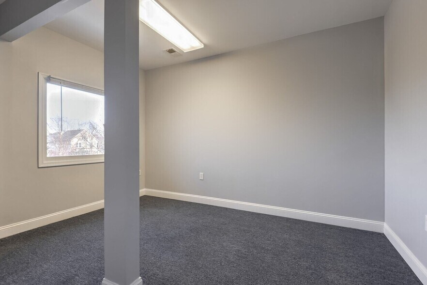 More Photos Of 5981-5985 Columbia Pike, Falls Church Medical For Sale