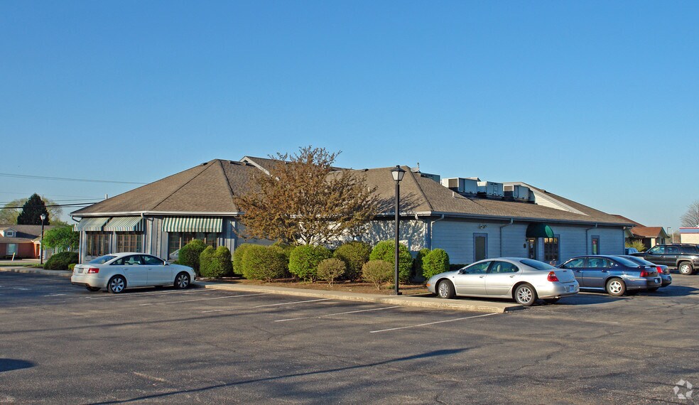 More Photos Of 1964 N Lakeman Dr, Bellbrook Medical For Sale