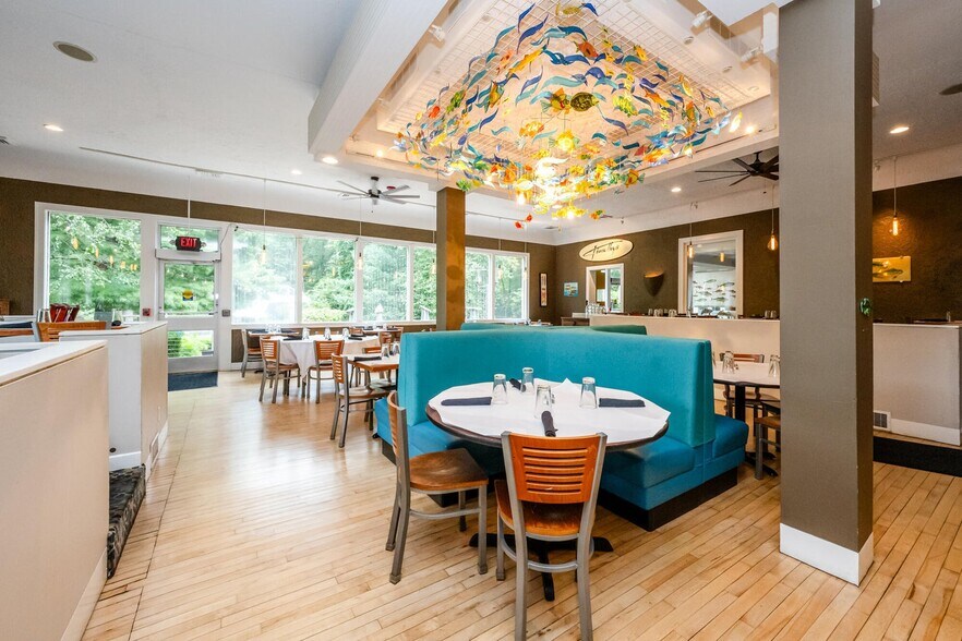 More Photos Of 16409 Red Arrow Hwy, Union Pier General Retail For Sale