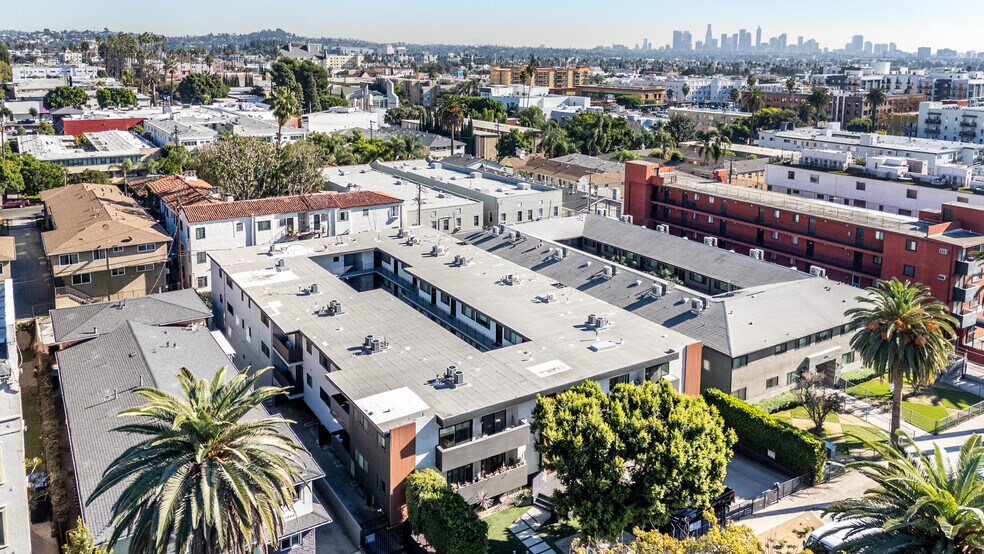 More Photos Of 1836 N Gramercy Pl, Los Angeles Multifamily For Sale