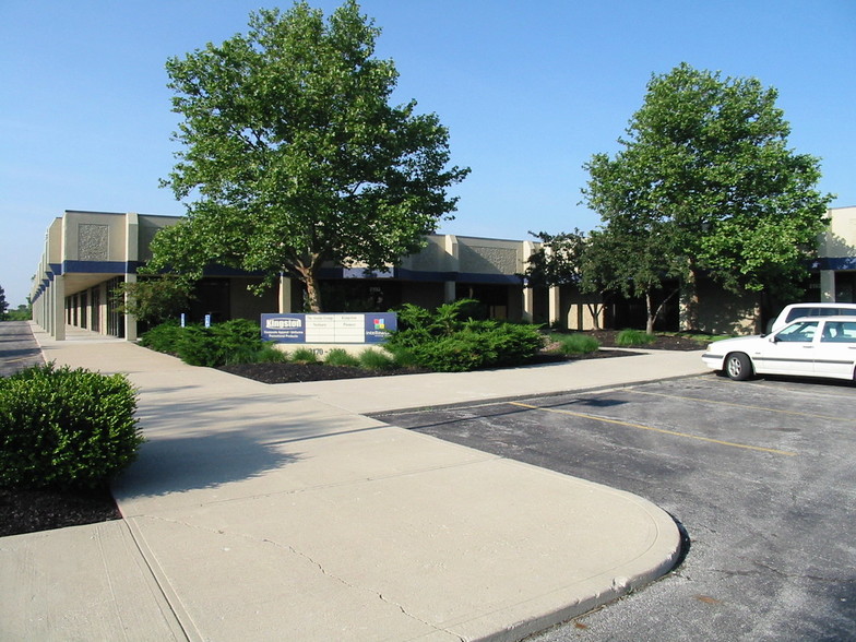 Primary Photo Of 2170-2200 Dividend Dr, Columbus Light Manufacturing For Lease