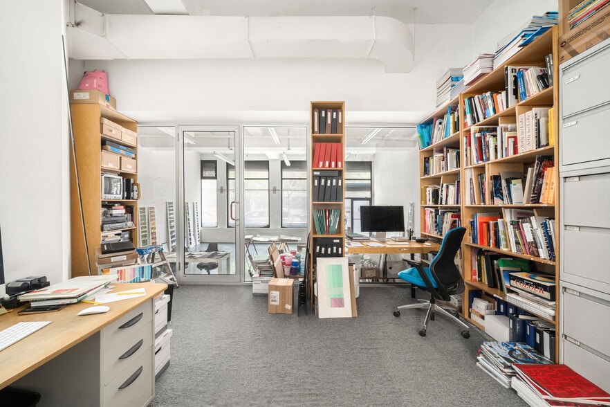 More Photos Of 490-506 Greenwich St, New York Apartments For Sale