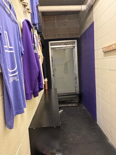 More Photos Of 1134 7th St NW, Rochester Unknown For Lease