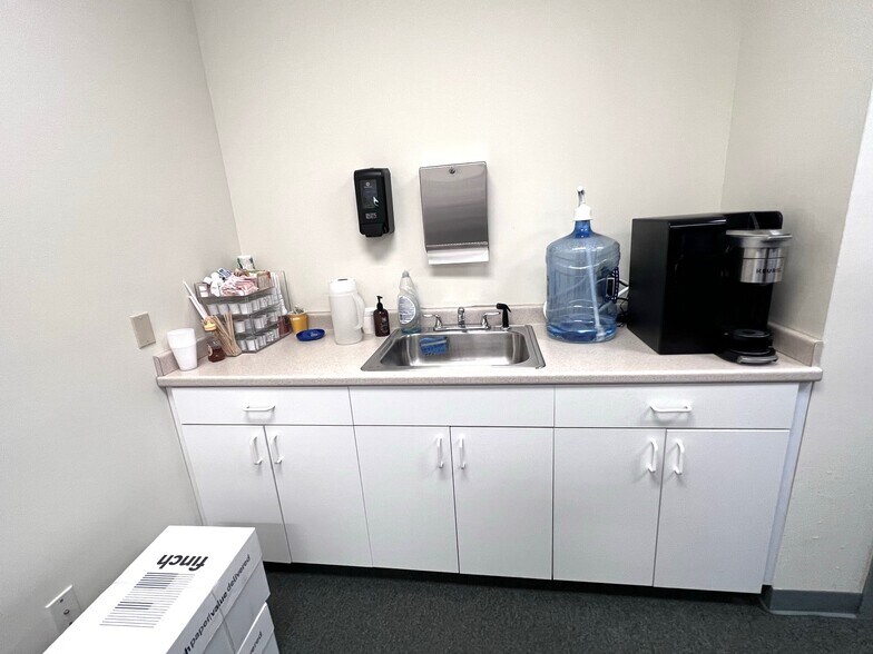 More Photos Of 235 Promenade St, Providence Office For Lease