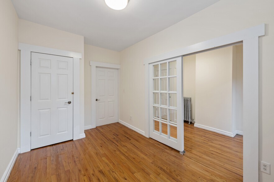 More Photos Of 155 W 9th St, Brooklyn Multifamily For Sale