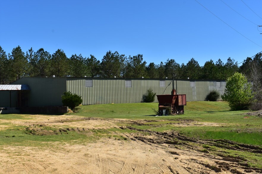 More Photos Of 2225 Highway 14 W, Autaugaville Warehouse For Lease