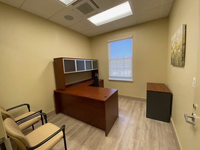 More Photos Of 11623 Philadelphia Rd, White Marsh Medical For Lease