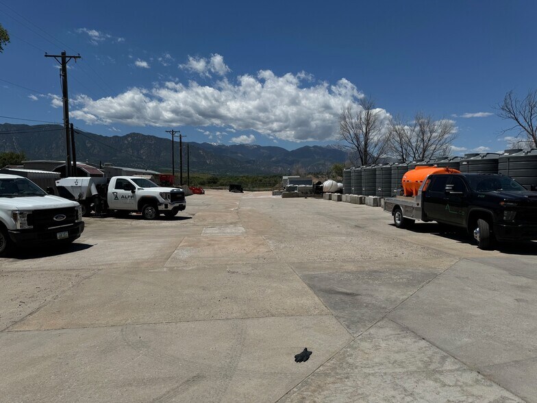 More Photos Of 3930 S US Highway 85 87, Colorado Springs Showroom For Sale