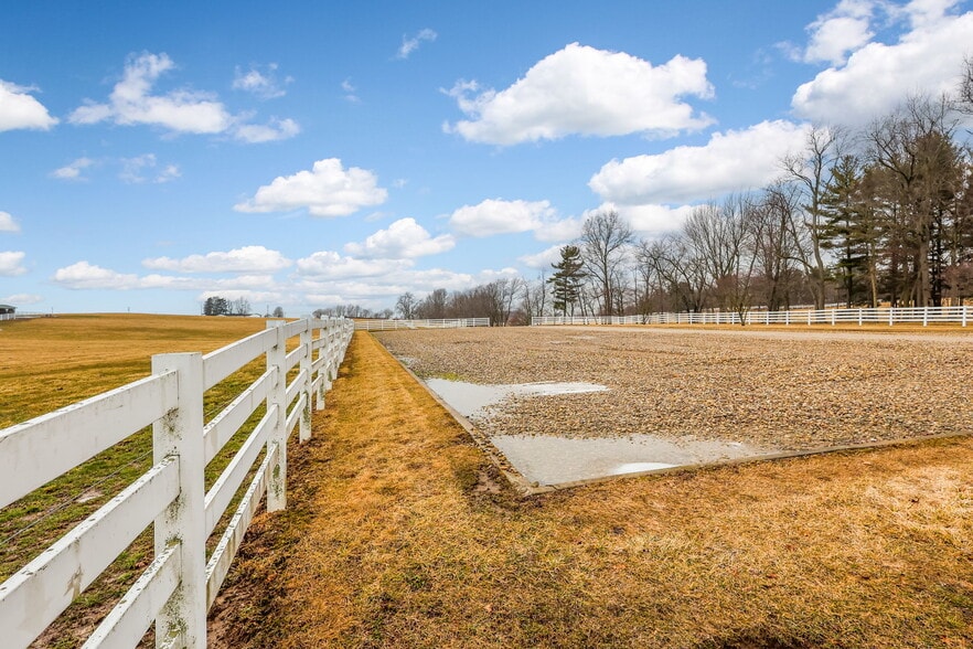 More Photos Of 12298 Croton Rd, Croton Specialty For Sale