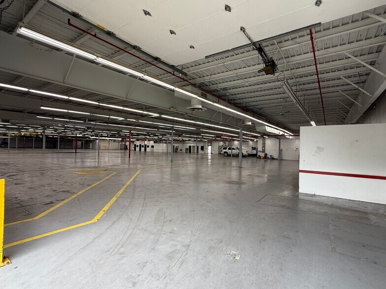 More Photos Of 325 Carr Dr, Brookville Warehouse For Sale