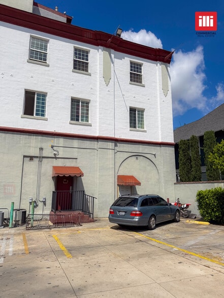 More Photos Of 1325 Venice Blvd, Los Angeles Storefront Retail Residential For Lease