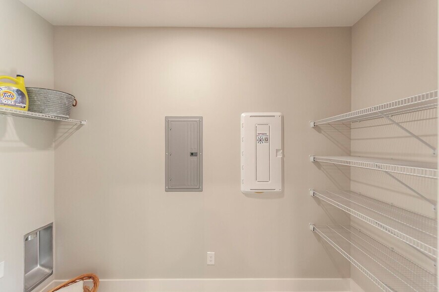 More Photos Of 1136 Lock 4 Rd, Gallatin Apartments For Sale