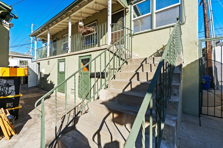 More Photos Of 4333 Utah St, San Diego Apartments For Sale