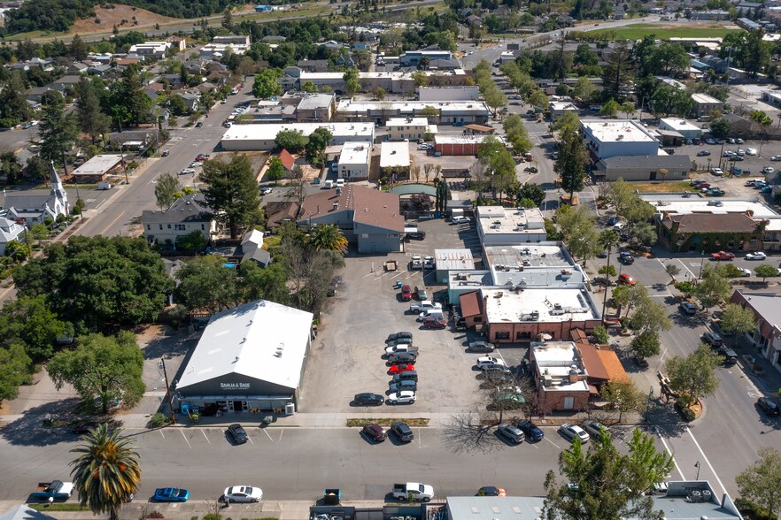 More Photos Of 115 E 2nd St, Cloverdale Warehouse For Sale