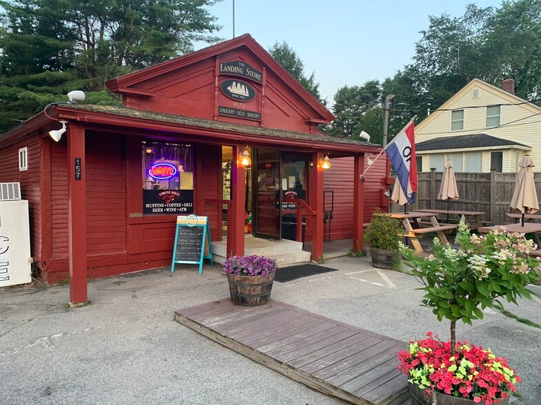 More Photos Of 157 Summer St, Kennebunk Convenience Store For Sale
