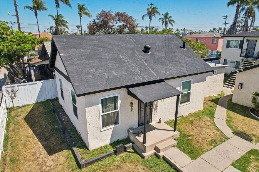 More Photos Of 617-625 A Ave, National City Apartments For Sale