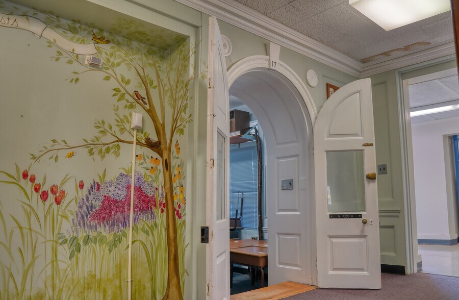 More Photos Of 18 Tower Hill Rd, Shoreham Schools For Sale