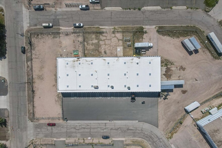 More Photos Of 114 American rd, Cheyenne Industrial For Lease